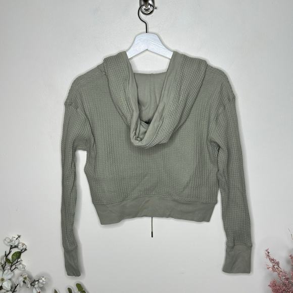 JONATHAN SIMKHAI Standard Everly Waffle Hoodie Willow Green {3T8} - Picture 4 of 6